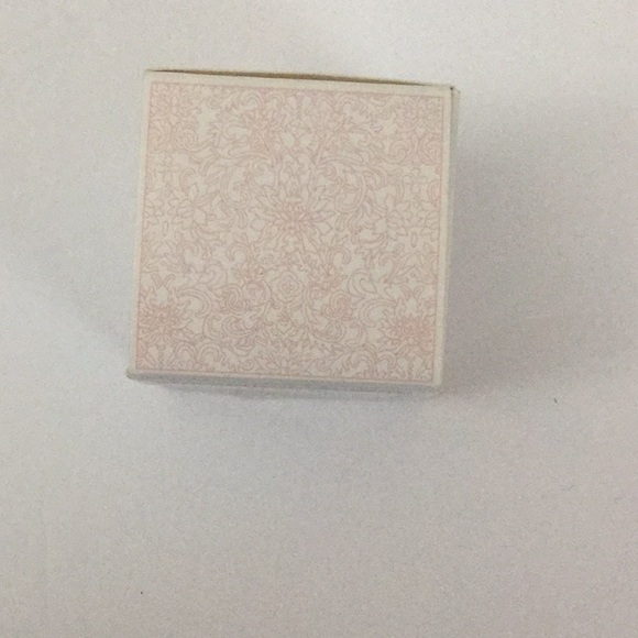 30ml Fresh Rose Face Mask, New - Picture 3 of 5